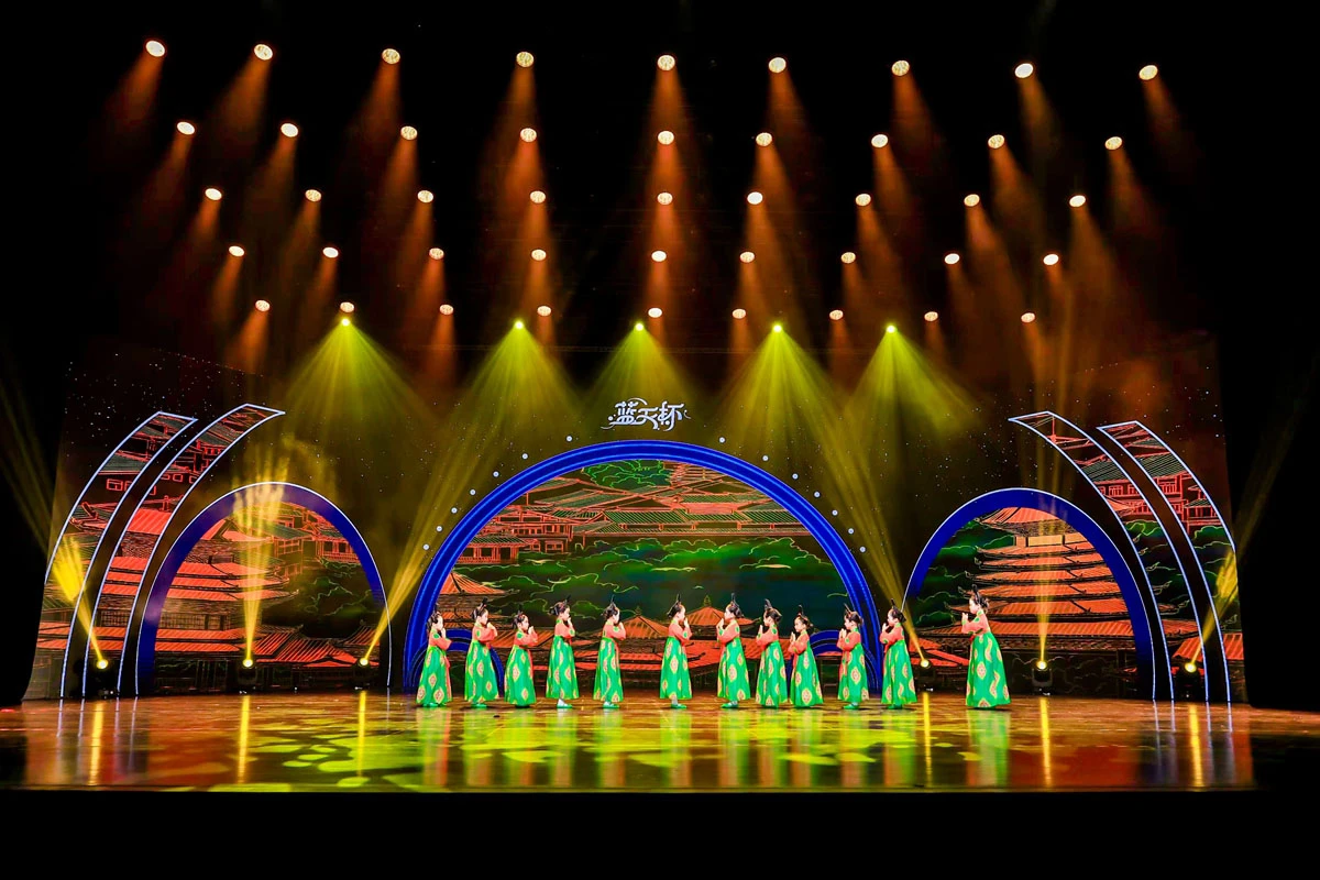 第二十届“蓝天杯”校园文化艺术展演上海专场圆满落幕(图5)