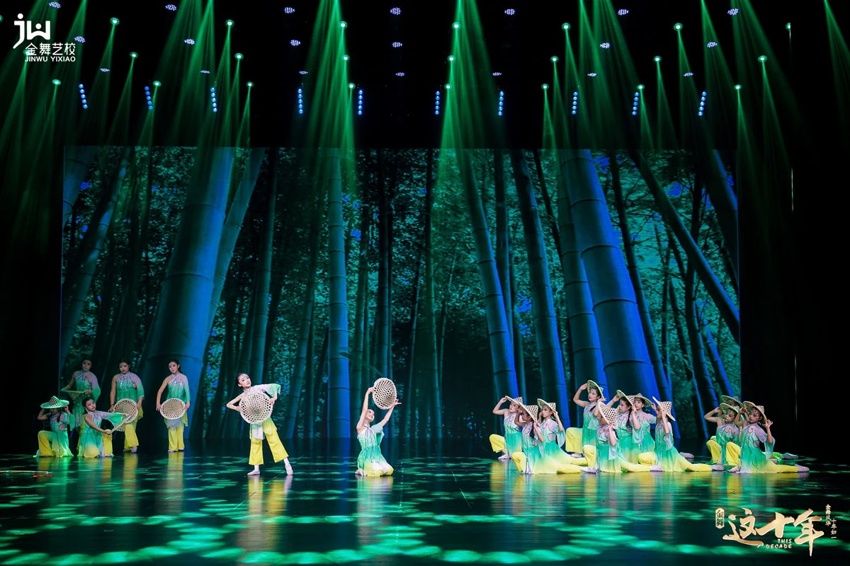 上海金舞舞蹈十周年汇报演出圆满收官(图3)